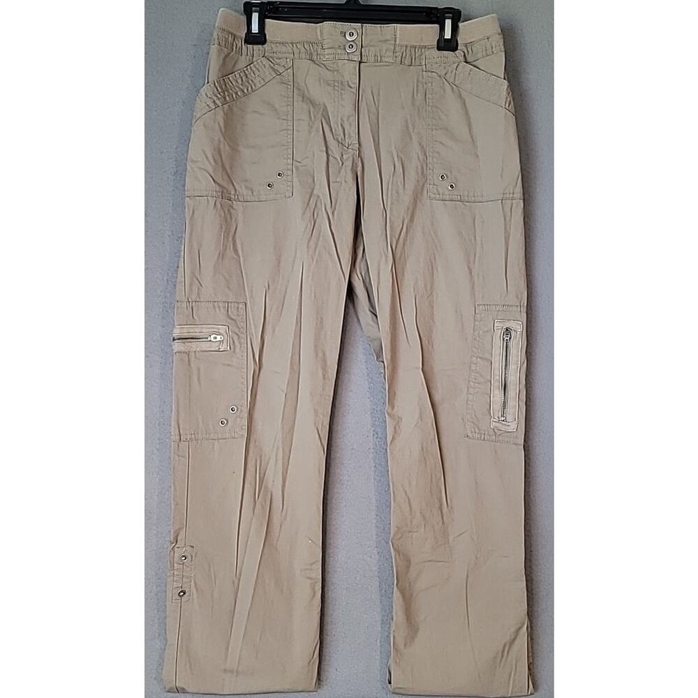 Chico’s Convertible Cargo Pants Beige Stretch Crop 0.5 Utility Travel Neutral
